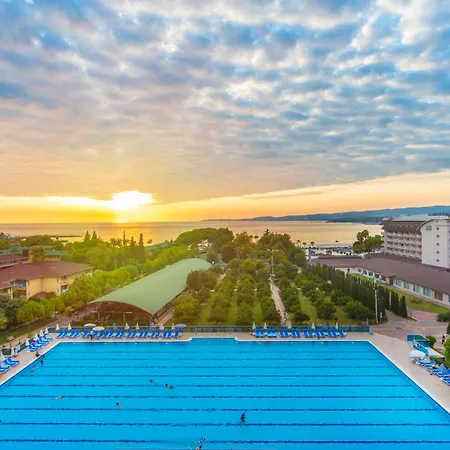 Hotel Lonicera & Avsallar