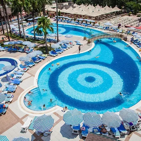 Lonicera & Hotel 5*