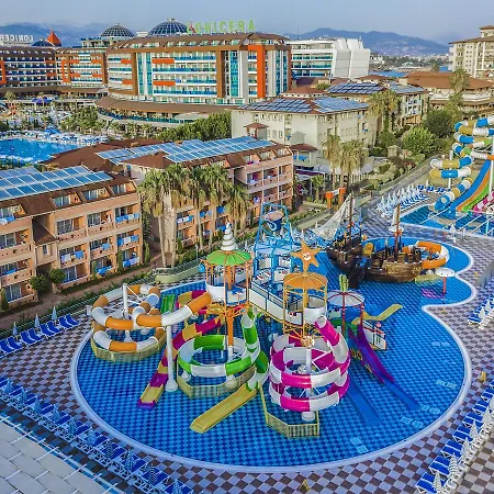 Lonicera & Hotel 5*