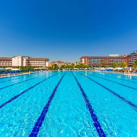 Hotel Lonicera &