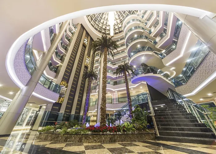 Hotel Lonicera & Avsallar