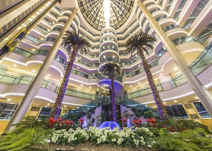 Lonicera & Hotel 5*